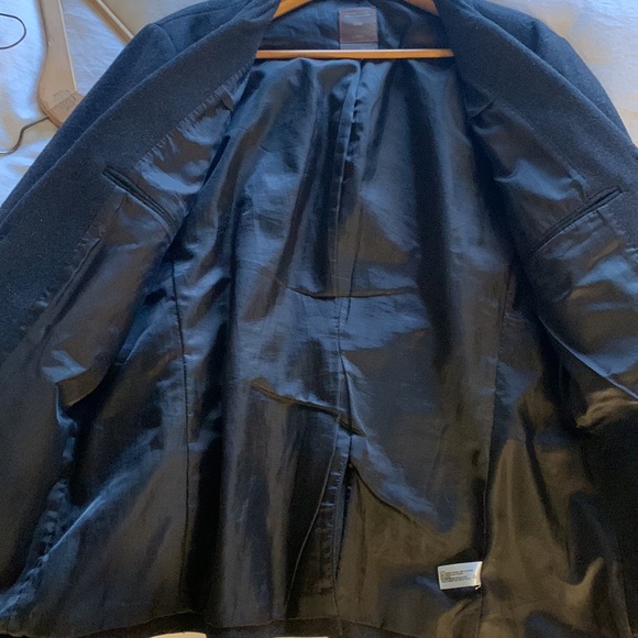 Gap (L) - Picture 14 of 16